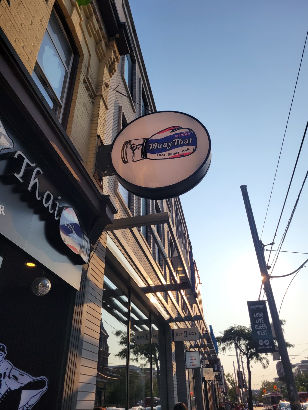 Muay Thai Bar &&nbsp;Restaurant