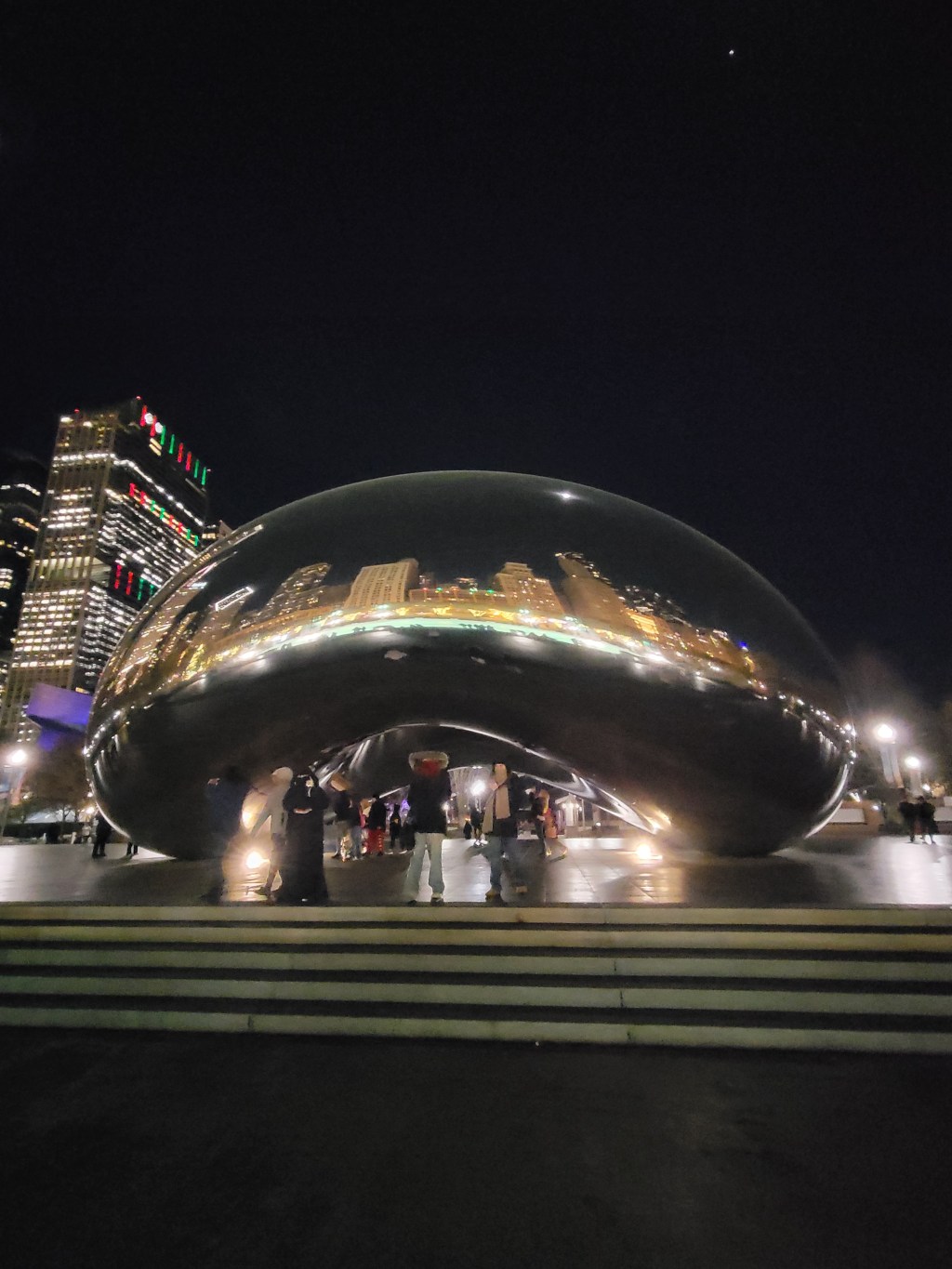 Two popular tourist attractions in Chicago Review: Millennium Park & Art Institute of&nbsp;Chicago